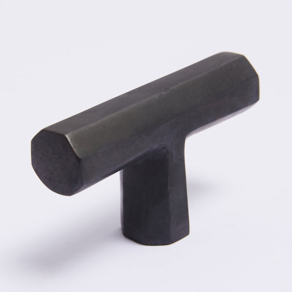 Henley T-Bar - Scorched Black:Scorched Black:Hepburn Hardware