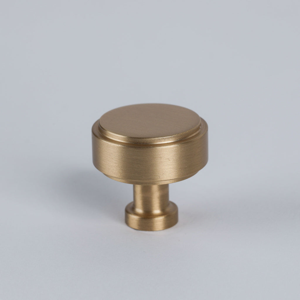 Where to find brushed, burnished, and polished brass knobs and