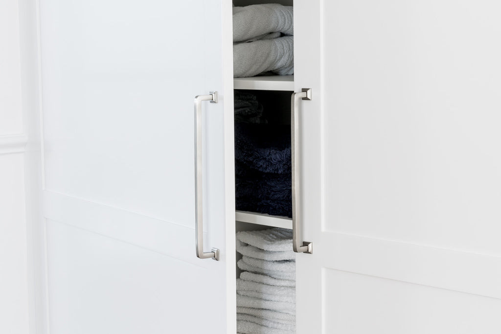 Bronte Handle - Satin Nickel:Hepburn Hardware