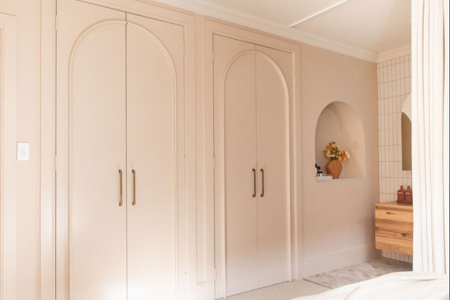 Surrey Handle - Acid Washed Brass– Hepburn Hardware