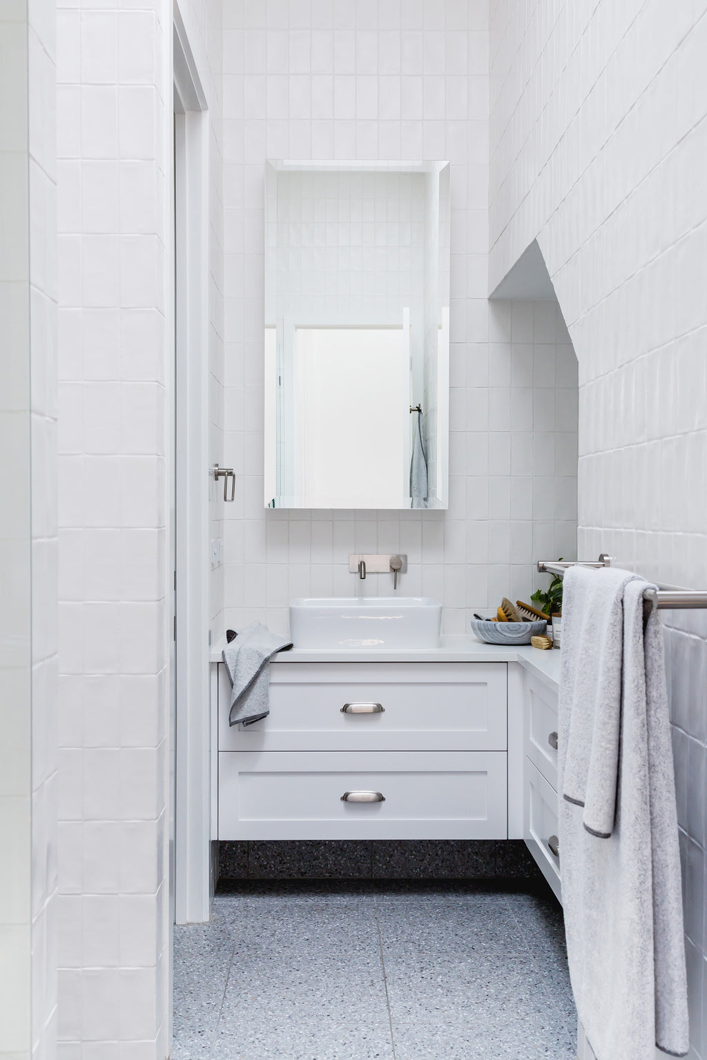 Halifax Hooded Cup Pull - Satin Nickel:Hepburn Hardware