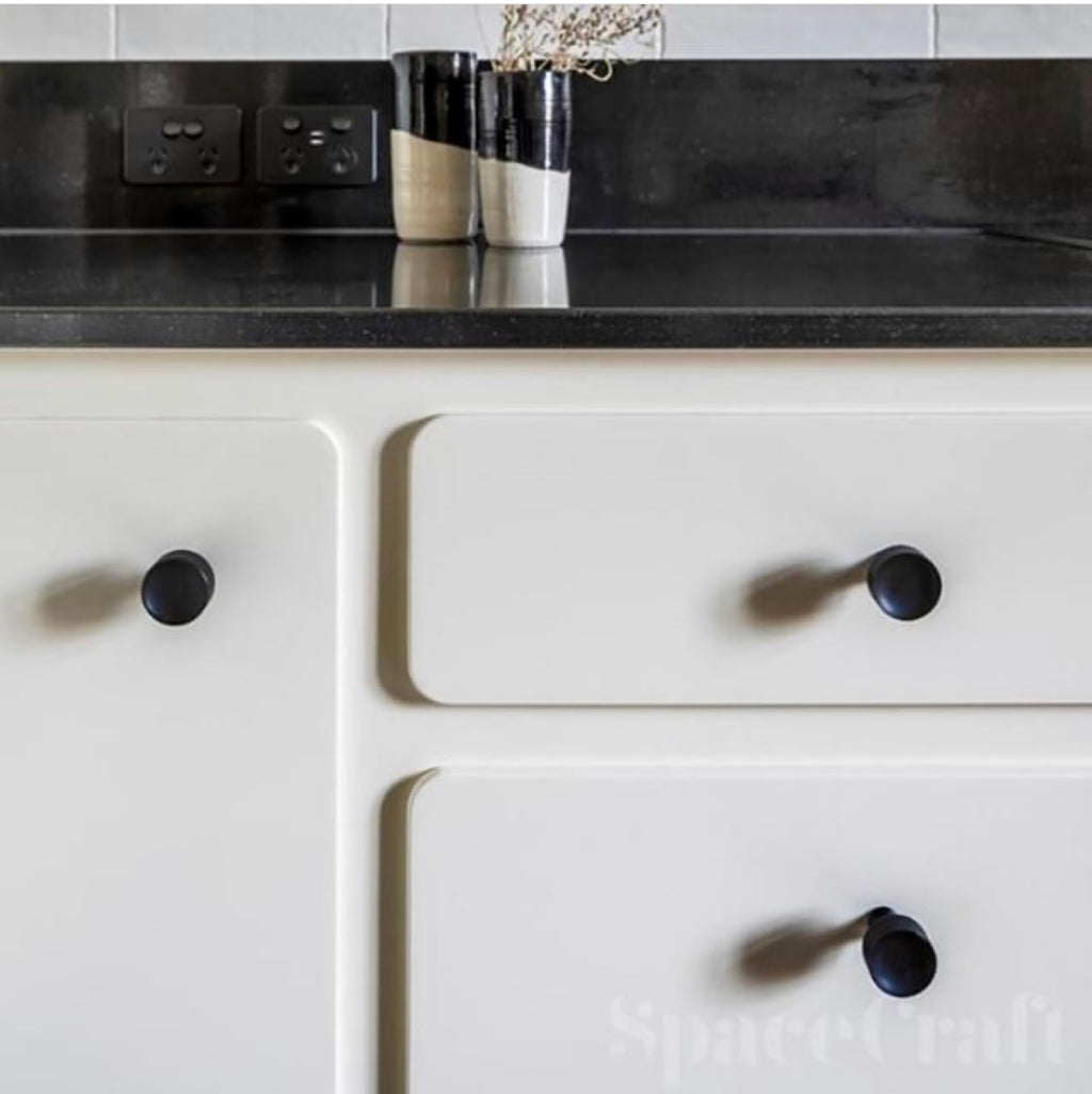 Atticus Knob - Blackest Black:Hepburn Hardware