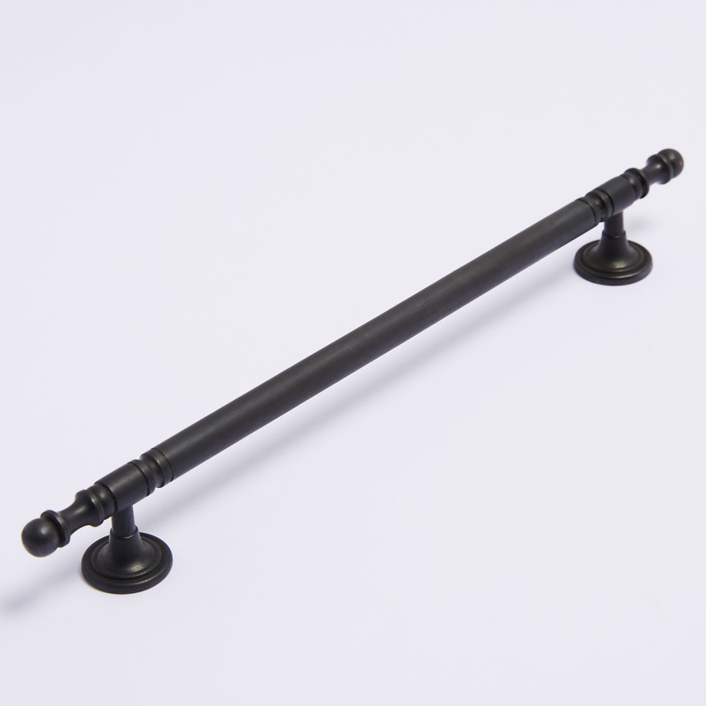 Kew Handle -Scorched Black:192mm:Hepburn Hardware