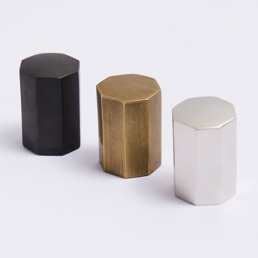 Henley Knob - Scorched Black:Hepburn Hardware