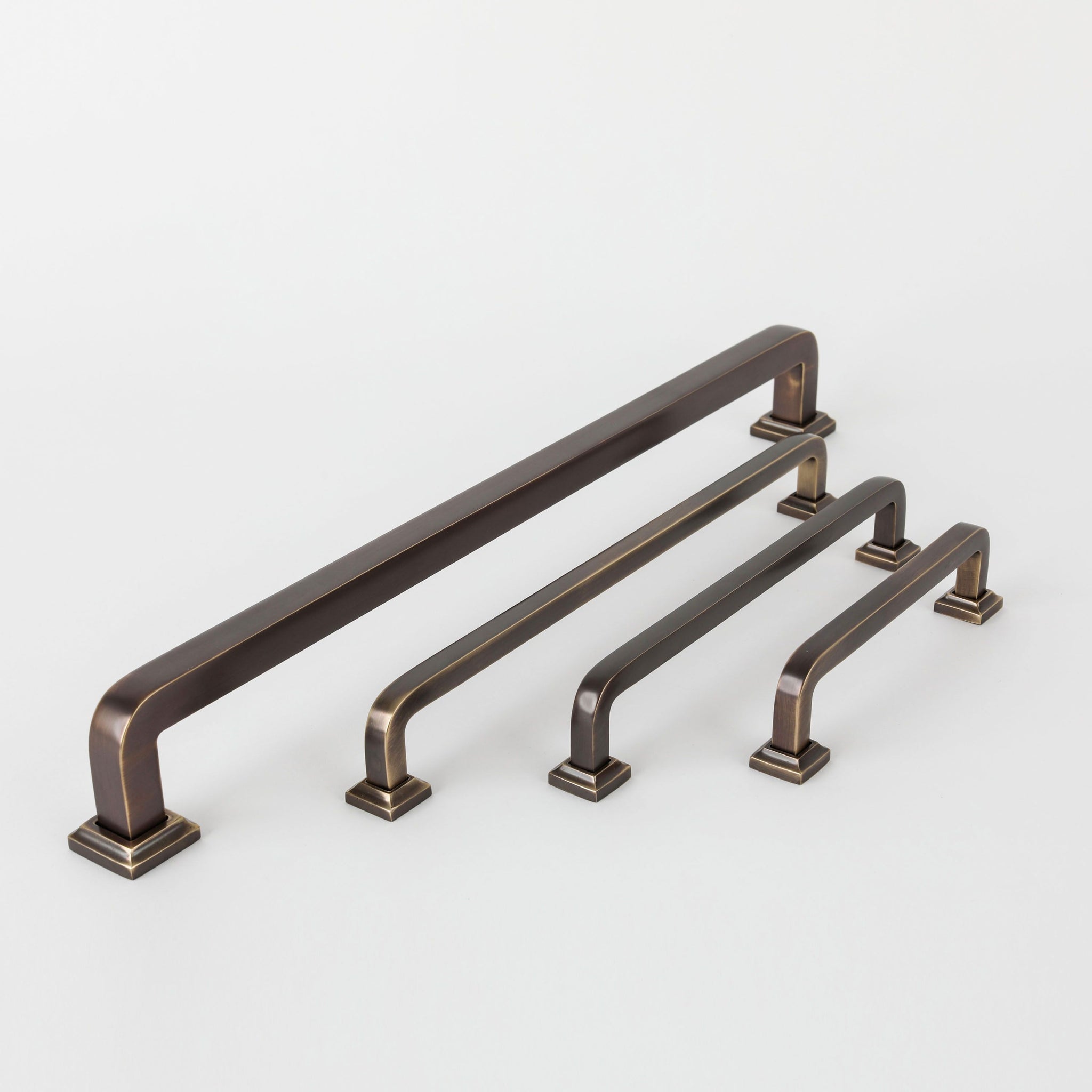 Oil Rubbed Bronze Bronte Handle | Hepburn Hardware